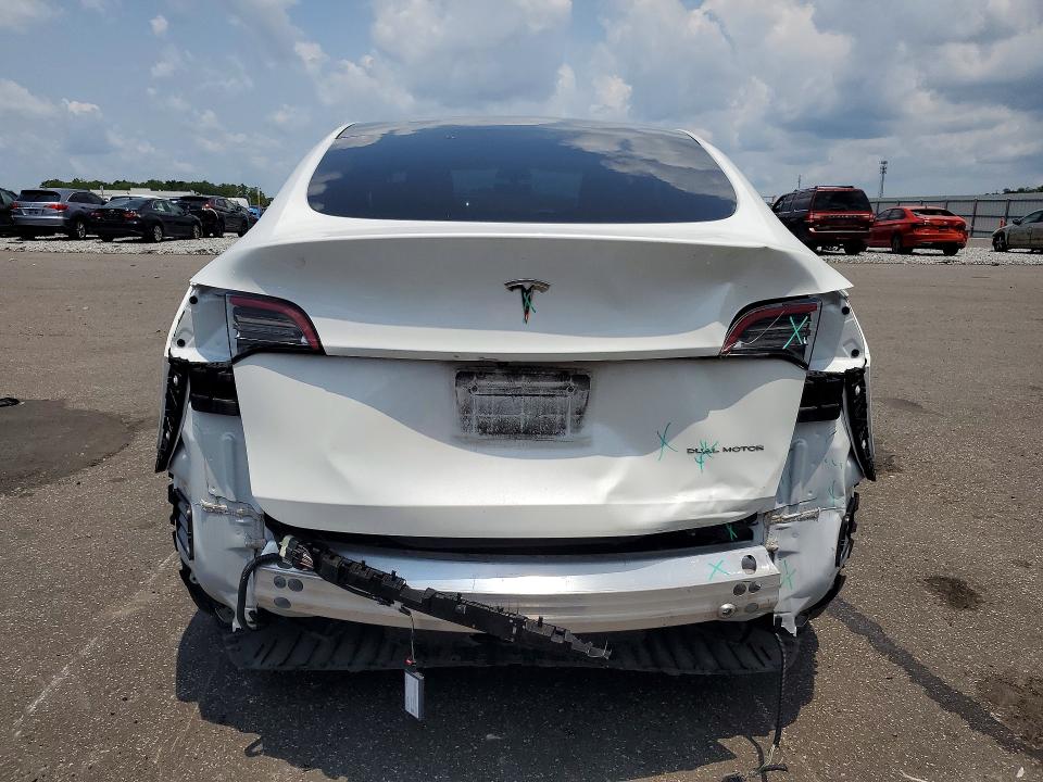 2020 Tesla Model Y მანქანა იყიდება აუქციონზე, vin: 5YJYGDEE4LF048682, აუქციონის ნომერი: 62510236