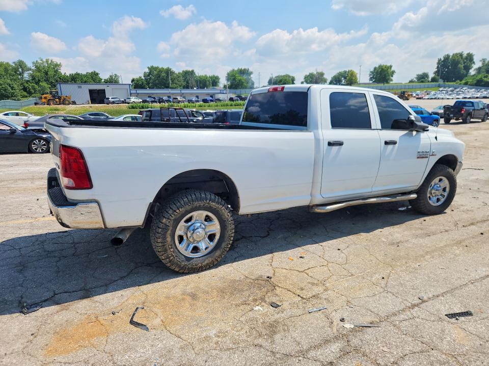 60689816 :رقم المزاد ، 3C6UR5HL4EG299554 vin ، 2014 Ram 2500 مزاد بيع