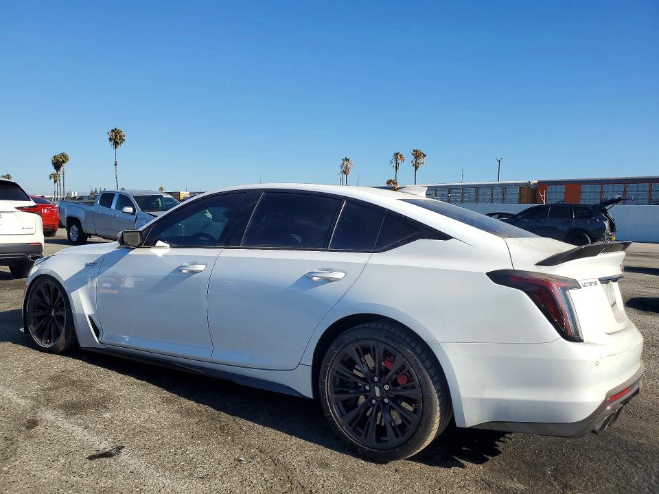 60610126 :رقم المزاد ، 1G6D35R66R0810309 vin ، 2024 Cadillac Ct5-v مزاد بيع