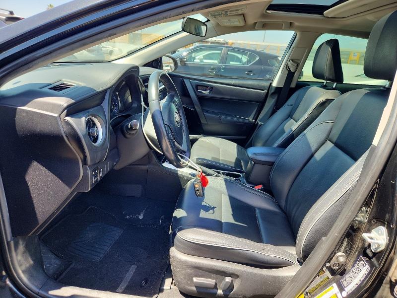 61408656 :رقم المزاد ، 5YFBURHEXJP811457 vin ، 2018 Toyota Corolla مزاد بيع