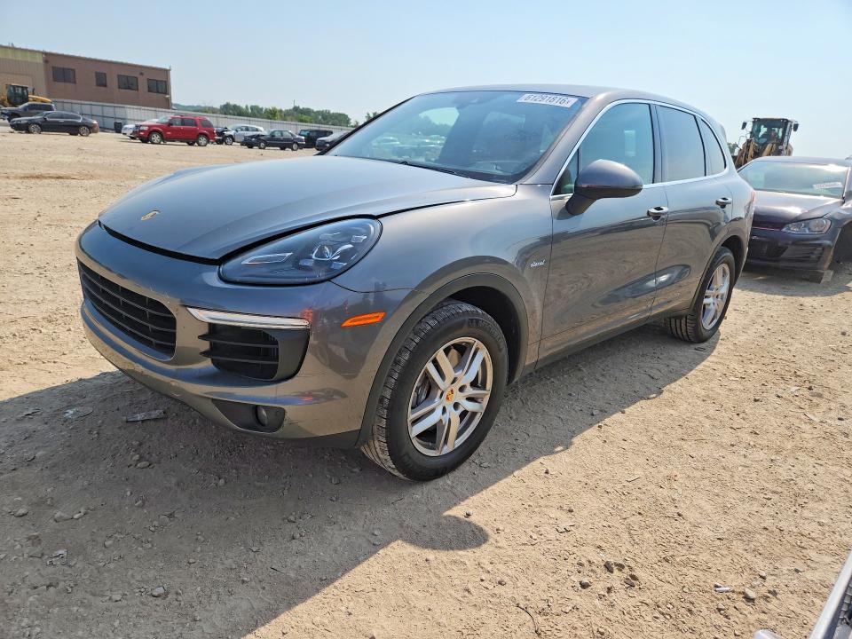 61291816 :رقم المزاد ، WP1AF2A28GLA40512 vin ، 2016 Porsche Cayenne مزاد بيع