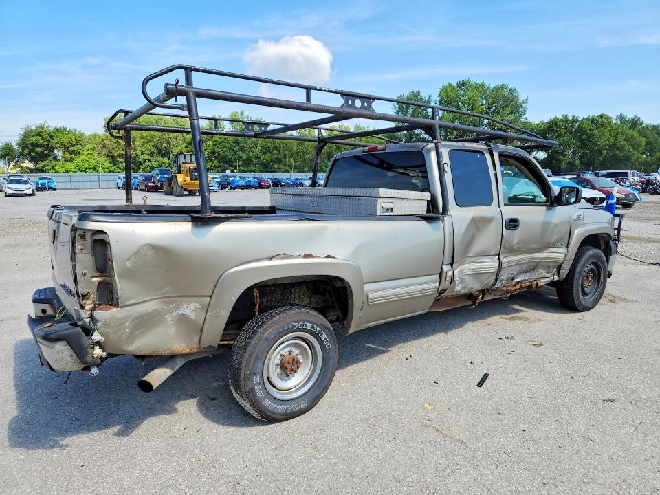 2001 Chevrolet Silverado მანქანა იყიდება აუქციონზე, vin: 1GCHC29U51E290459, აუქციონის ნომერი: 61799386