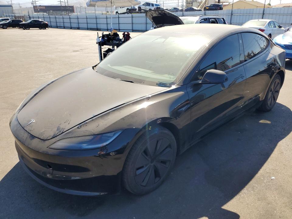 62496096 :رقم المزاد ، 5YJ3E1EA0SF971879 vin ، 2025 Tesla Model 3 مزاد بيع