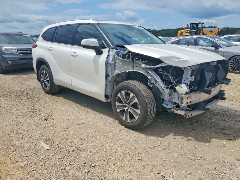 2020 Toyota Highlander მანქანა იყიდება აუქციონზე, vin: 5TDGZRBH1LS030637, აუქციონის ნომერი: 60419106