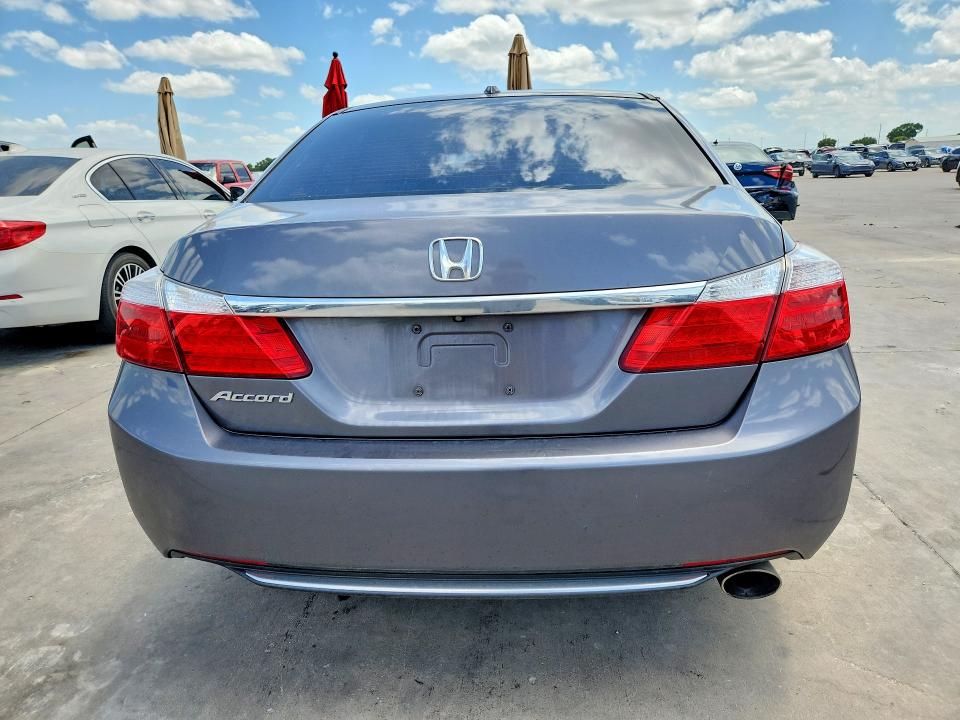 59322926 :رقم المزاد ، 1HGCR2F88FA043016 vin ، 2015 Honda Accord مزاد بيع