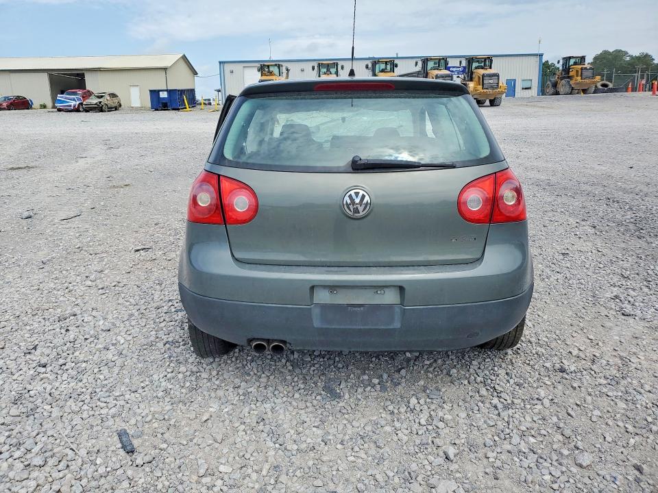 59333636 :رقم المزاد ، WVWBA71K98W077392 vin ، 2008 Volkswagen Rabbit مزاد بيع