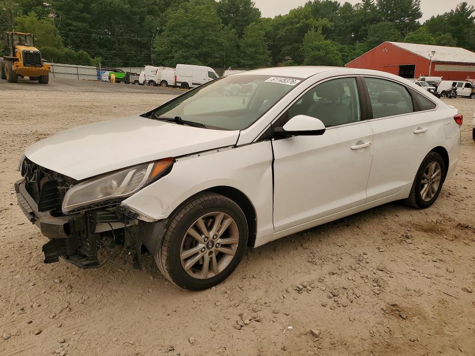 2015 Hyundai Sonata მანქანა იყიდება აუქციონზე, vin: 5NPE24AF6FH253233, აუქციონის ნომერი: 61145376