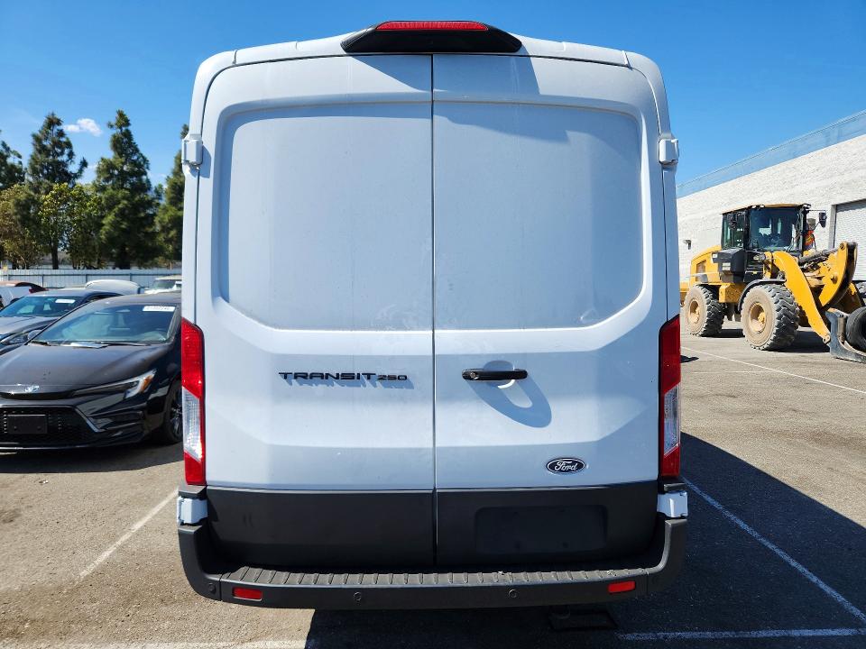 2026 Ford Transit მანქანა იყიდება აუქციონზე, vin: 1FTBR1C84TKA72995, აუქციონის ნომერი: 60871406