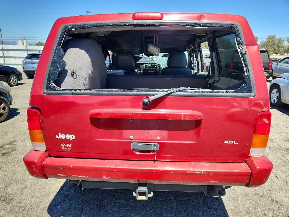 63250616 :رقم المزاد ، 1J4FJ68S0WL136453 vin ، 1998 Jeep Cherokee مزاد بيع