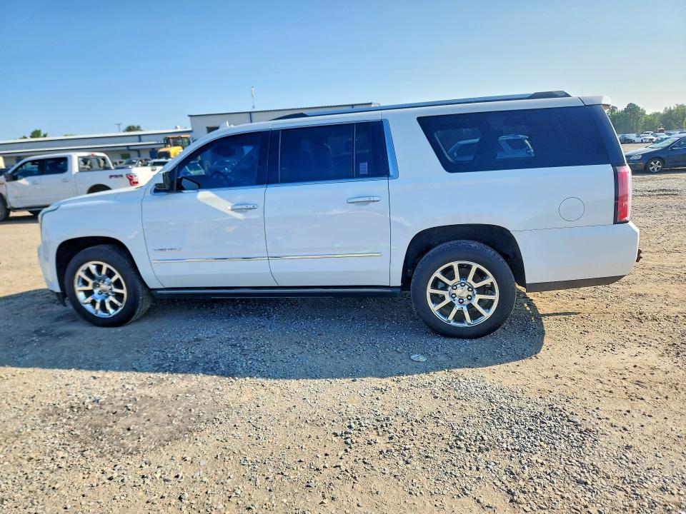 Продажа на аукционе авто 2015 Gmc Yukon Xl, vin: 1GKS1JKJ4FR726485, номер лота: 62981516