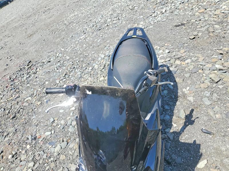 59603876 :رقم المزاد ، H0DTAEFW2SX112701 vin ، 2025 Genuine Scooter Co. Scooter مزاد بيع