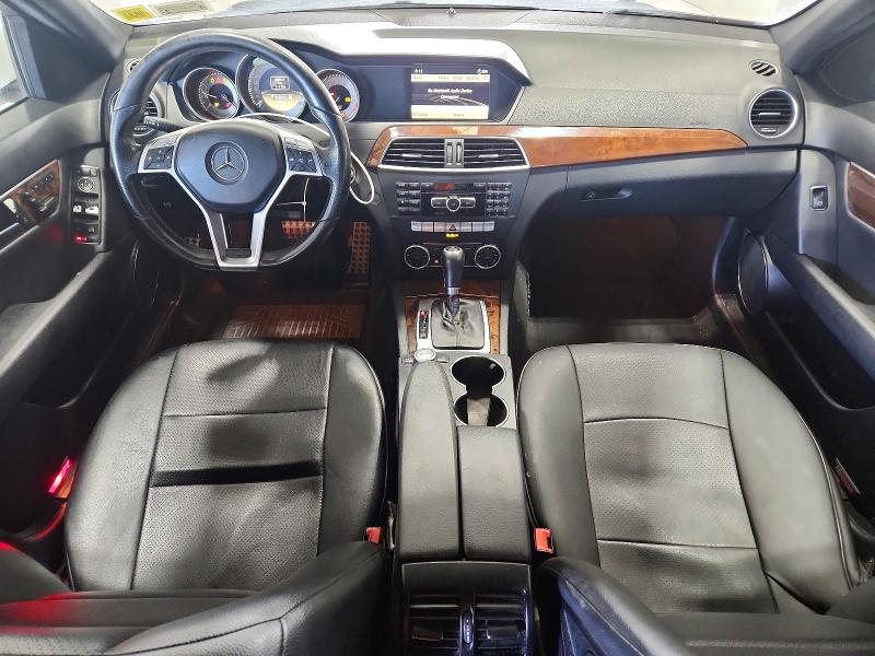 Продажа на аукционе авто 2012 Mercedes-benz C, vin: WDDGF8BBXCR233349, номер лота: 85968615