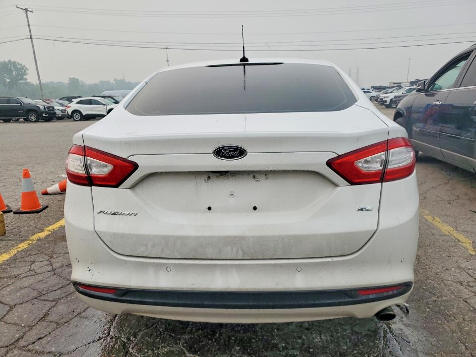 61180036 :رقم المزاد ، 3FA6P0H73GR185538 vin ، 2016 Ford Fusion مزاد بيع