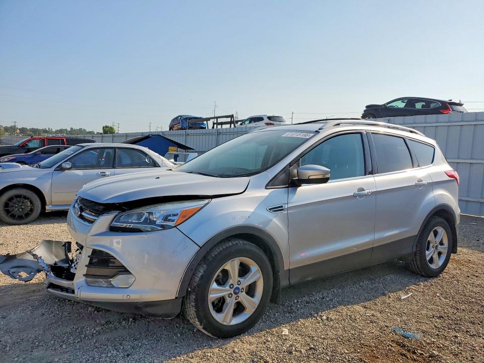 Продажа на аукционе авто 2015 Ford Escape, vin: 1FMCU9J9XFUB23305, номер лота: 61015166