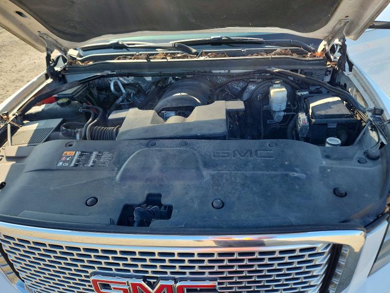 Продажа на аукционе авто 2015 Gmc Yukon Xl, vin: 1GKS1JKJ4FR726485, номер лота: 62981516