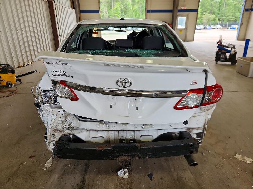 Auction sale of the 2013 Toyota Corolla, vin: 2T1BU4EE2DC101612, lot number: 61922556