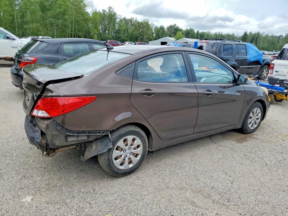 2015 Hyundai Accent მანქანა იყიდება აუქციონზე, vin: KMHCT4AE9FU810519, აუქციონის ნომერი: 62777506