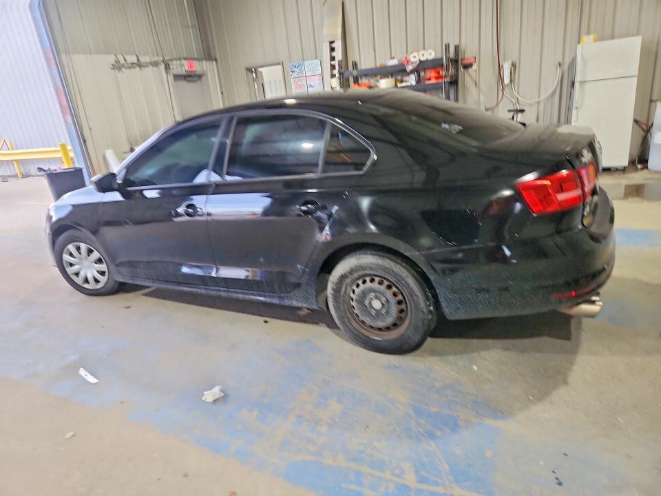 60174226 :رقم المزاد ، 3VW2K7AJ3FM298663 vin ، 2015 Volkswagen Jetta مزاد بيع