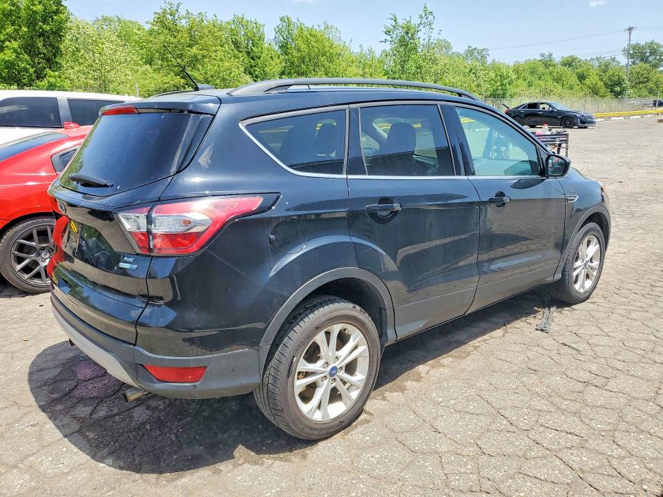2018 Ford Escape მანქანა იყიდება აუქციონზე, vin: 1FMCU9GDXJUC38362, აუქციონის ნომერი: 59303116