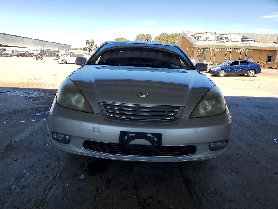 Aukcja sprzedaży 2002 Lexus Es, vin: JTHBF30G420063755, numer aukcji: 62638736