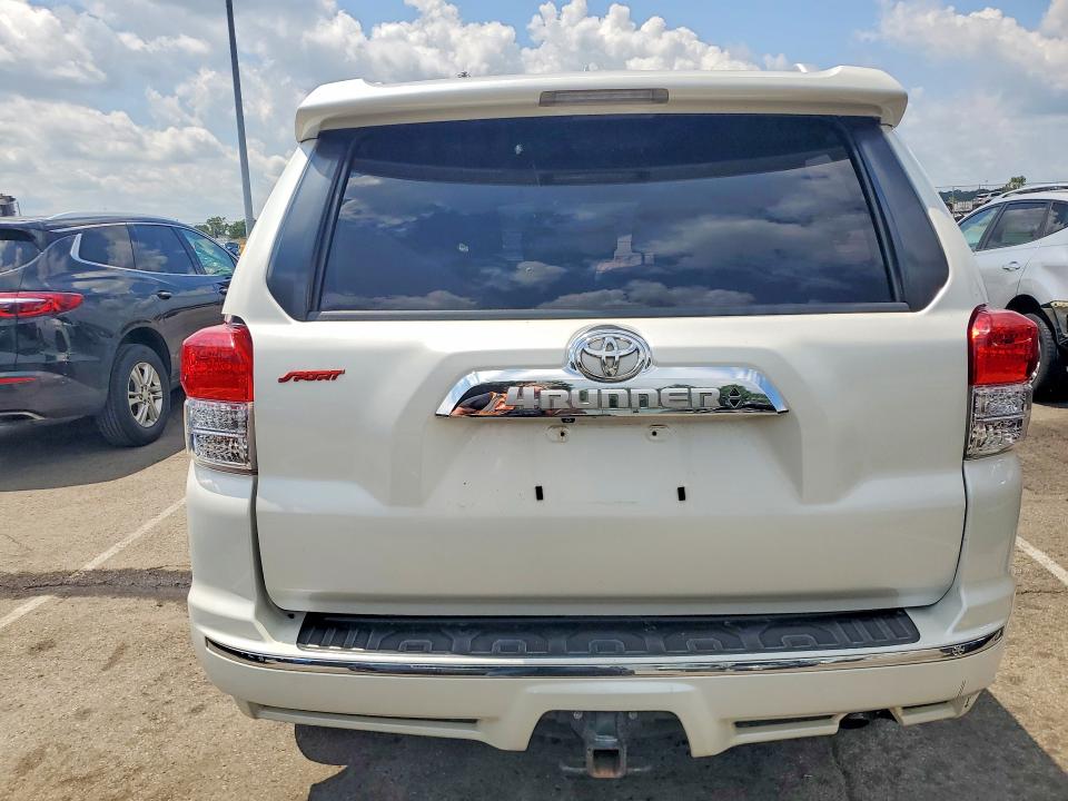 2013 Toyota 4runner მანქანა იყიდება აუქციონზე, vin: JTEBU5JR2D5126680, აუქციონის ნომერი: 60551576