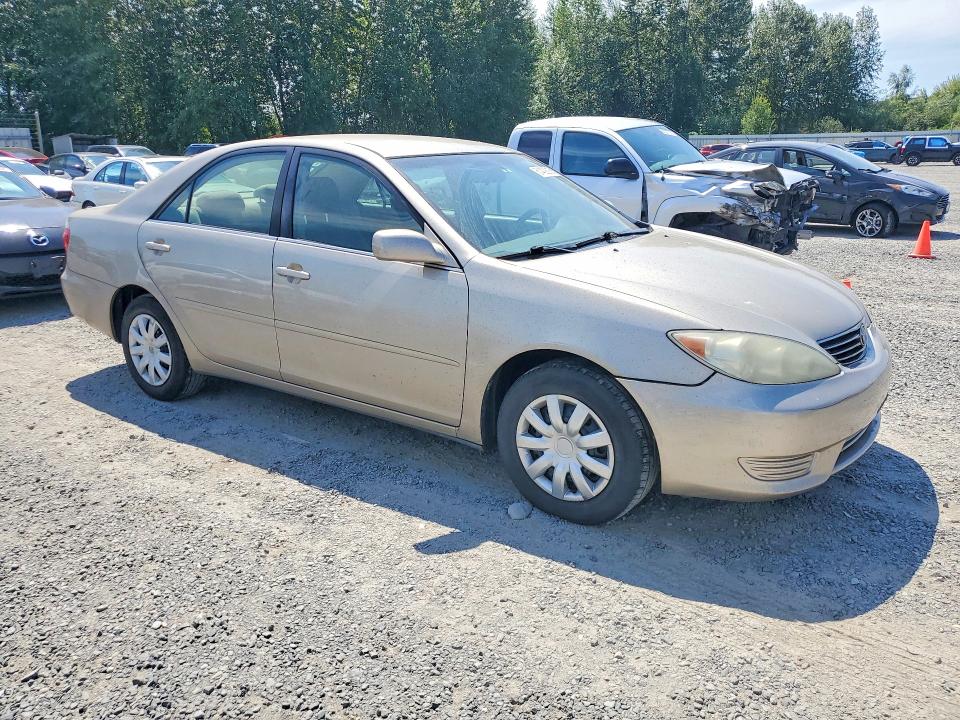 61409216 :رقم المزاد ، 4T1BE32K05U072502 vin ، 2005 Toyota Camry مزاد بيع