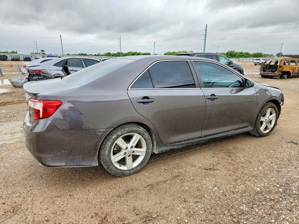 Aukcja sprzedaży 2014 Toyota Camry, vin: 4T1BF1FK3EU438111, numer aukcji: 61304606