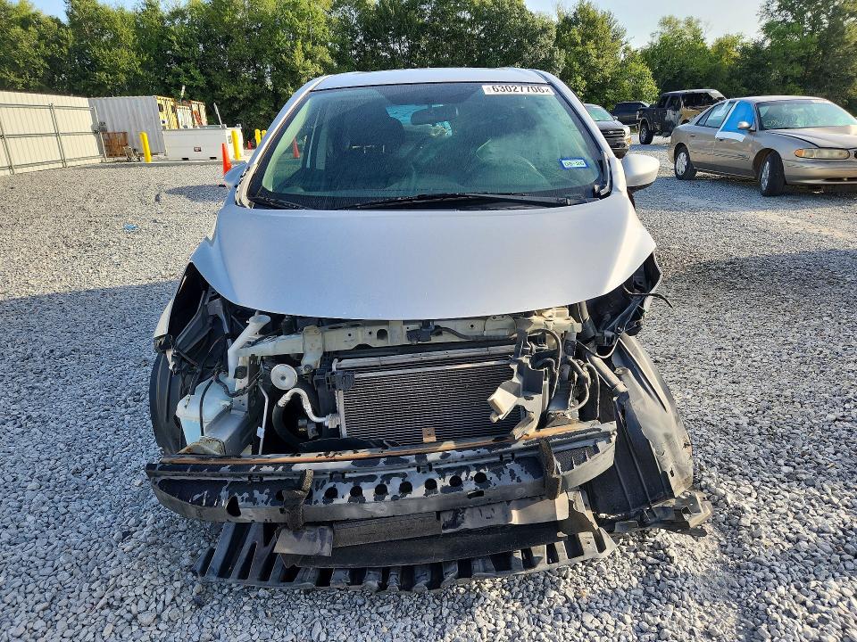 63027706 :رقم المزاد ، 3N1CE2CP2HL357491 vin ، 2017 Nissan Versa Note مزاد بيع