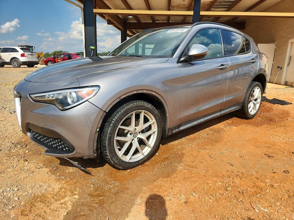 Продаж на аукціоні авто 2018 Alfa Romeo Stelvio, vin: ZASFAKNN8J7B69674, номер лоту: 60122216