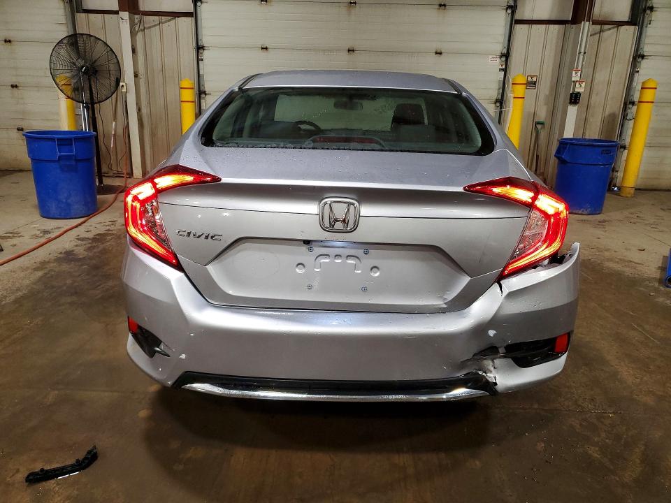 62927946 :رقم المزاد ، 2HGFC2F68KH530077 vin ، 2019 Honda Civic مزاد بيع