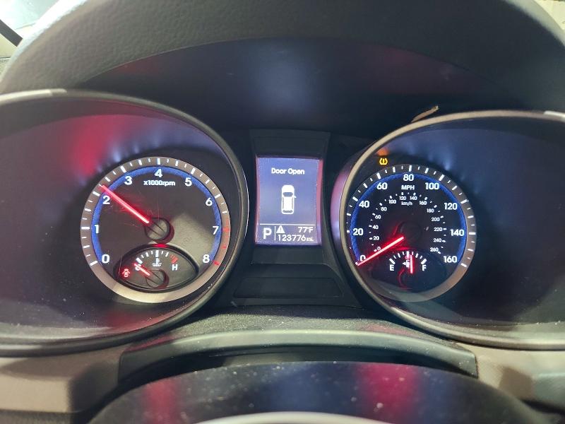 2015 Hyundai Santa Fe Sport მანქანა იყიდება აუქციონზე, vin: 5XYZUDLB5FG261868, აუქციონის ნომერი: 61302836