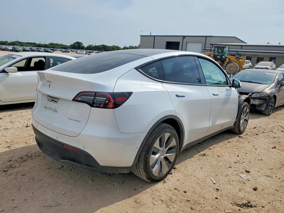 2022 Tesla Model Y მანქანა იყიდება აუქციონზე, vin: 7SAYGDEE9NF320486, აუქციონის ნომერი: 62214666