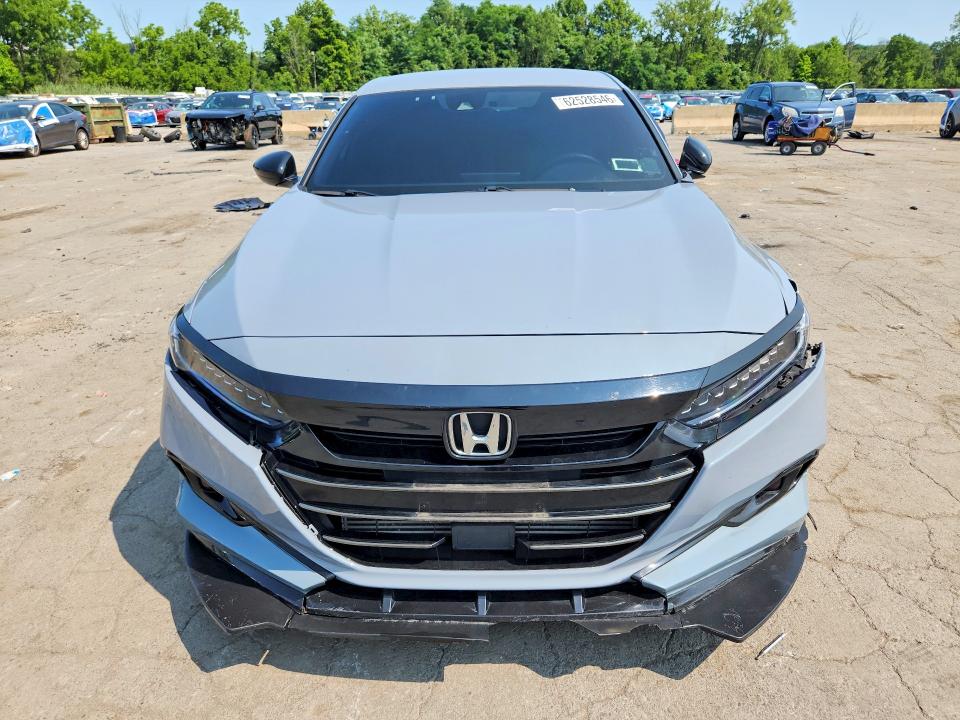 62528546 :رقم المزاد ، 1HGCV1F36NA112777 vin ، 2022 Honda Accord مزاد بيع