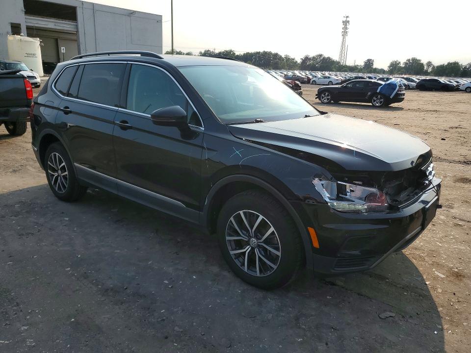 Продажа на аукционе авто 2020 Volkswagen Tiguan, vin: 3VV2B7AX2LM154011, номер лота: 62493596