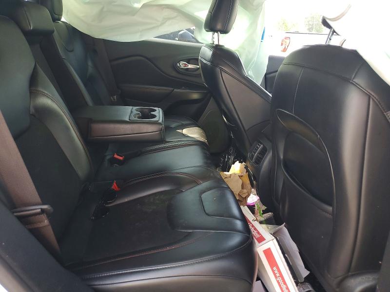 60880186 :رقم المزاد ، 1C4PJMBX9LD578852 vin ، 2020 Jeep Cherokee مزاد بيع