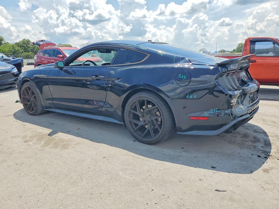59360406 :رقم المزاد ، 1FA6P8TH1J5102326 vin ، 2018 Ford Mustang مزاد بيع