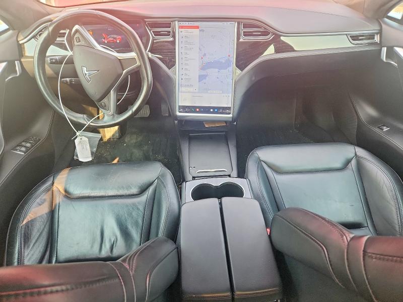 60983876 :رقم المزاد ، 5YJSA1E29GF152795 vin ، 2016 Tesla Model S مزاد بيع
