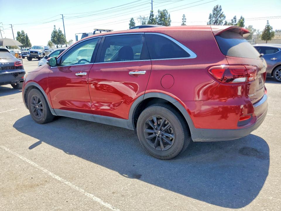 62988116 :رقم المزاد ، 5XYPG4A53KG559373 vin ، 2019 Kia Sorento مزاد بيع