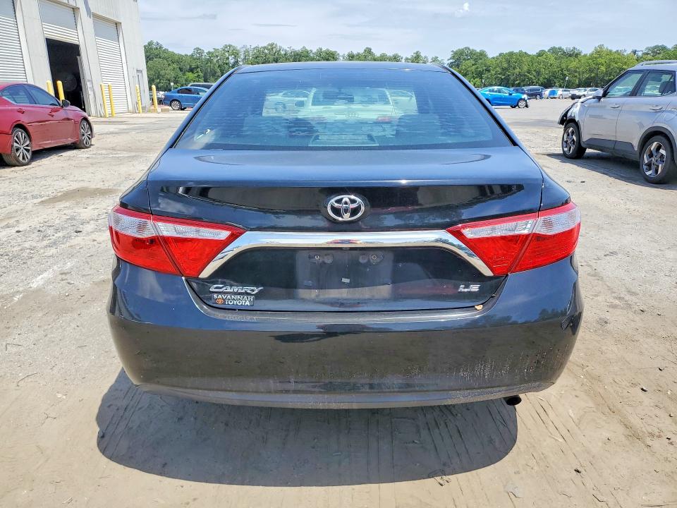 Aukcja sprzedaży 2016 Toyota Camry, vin: 4T4BF1FK2GR563108, numer aukcji: 61430816