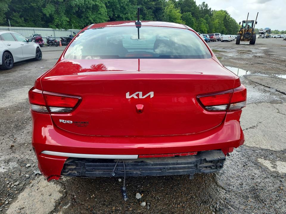 2022 Kia Rio მანქანა იყიდება აუქციონზე, vin: 3KPA24AD9NE505704, აუქციონის ნომერი: 61243006