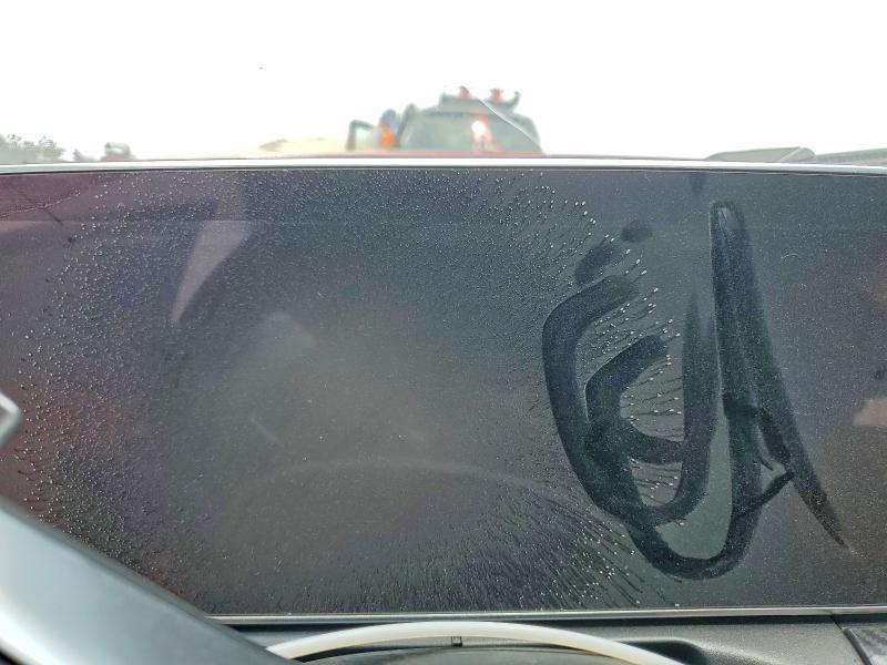 60146276 :رقم المزاد ، W1KAF4HB2NR050889 vin ، 2022 Mercedes-benz C مزاد بيع