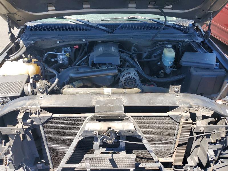 2000 Chevrolet Silverado მანქანა იყიდება აუქციონზე, vin: 1GCEK14T7YZ104650, აუქციონის ნომერი: 62701576