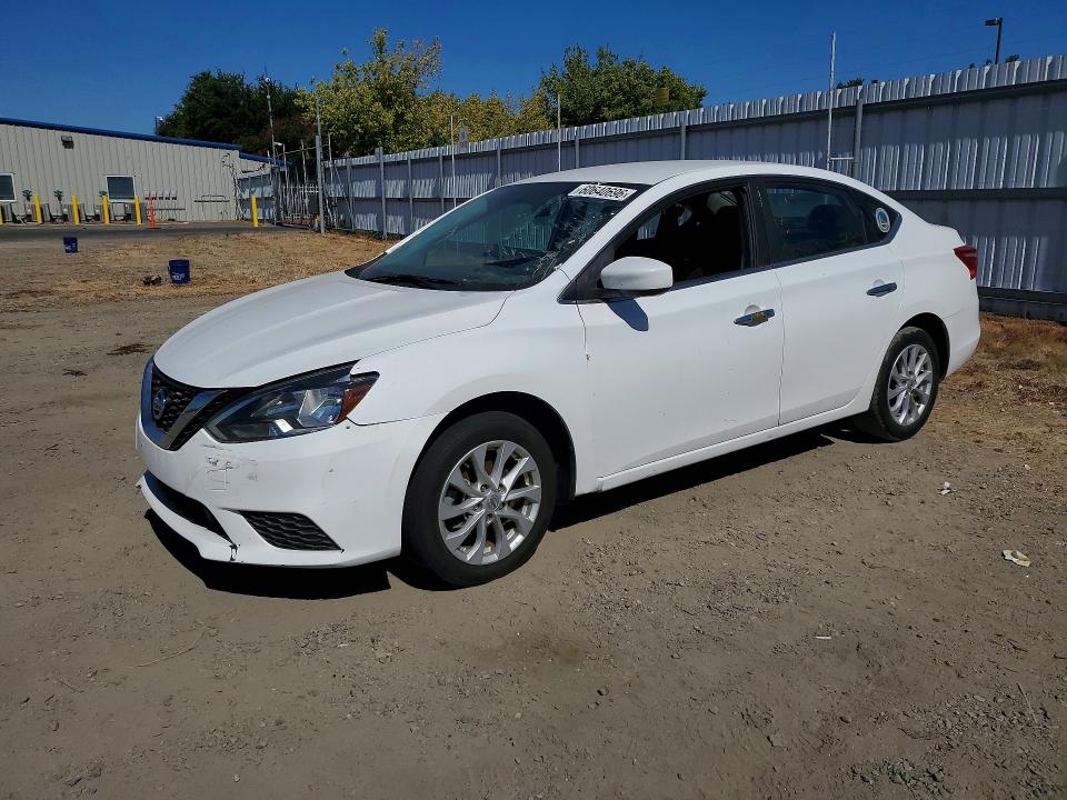 Продажа на аукционе авто 2018 Nissan Sentra, vin: 3N1AB7APXJL653543, номер лота: 60640696