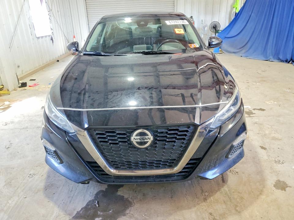 61202736 :رقم المزاد ، 1N4BL4CV8LC192890 vin ، 2020 Nissan Altima مزاد بيع