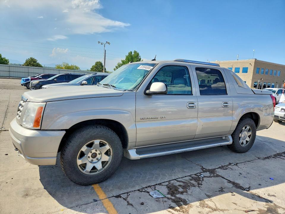 2005 Cadillac Escalade მანქანა იყიდება აუქციონზე, vin: 3GYEK62N15G206470, აუქციონის ნომერი: 61554686