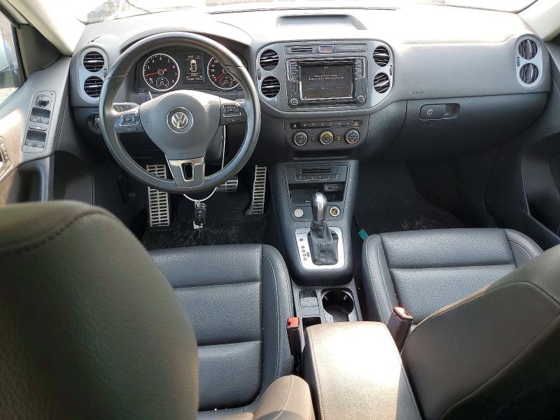 60124216 :رقم المزاد ، WVGNV7AX8HK015448 vin ، 2017 Volkswagen Tiguan مزاد بيع