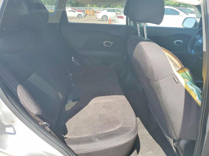 62904576 :رقم المزاد ، KNDJN2A25K7003777 vin ، 2019 Kia Soul مزاد بيع
