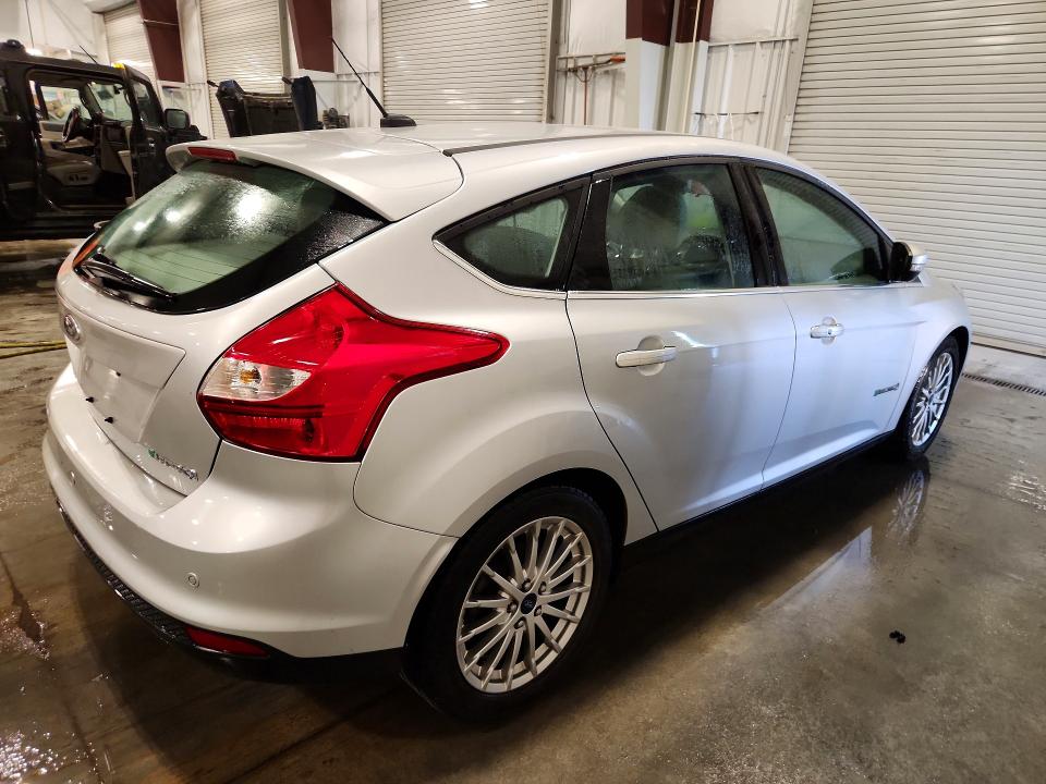 Продаж на аукціоні авто 2014 Ford Focus, vin: 1FADP3R4XEL330308, номер лоту: 59296516