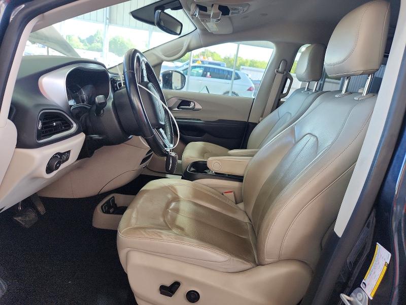 59656846 :رقم المزاد ، 2C4RC1L74LR282408 vin ، 2020 Chrysler Pacifica مزاد بيع