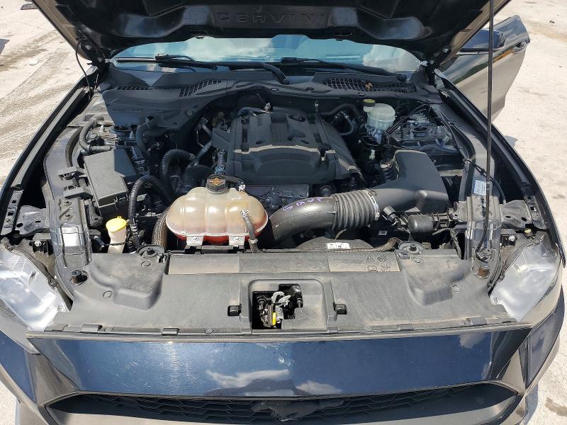 59360406 :رقم المزاد ، 1FA6P8TH1J5102326 vin ، 2018 Ford Mustang مزاد بيع